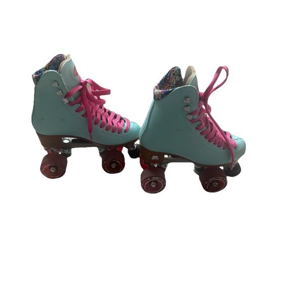 Moxi Beach Bunny Blue‎ Pink Roller Skates Kids size 4 No Box - Picture 7 of 10